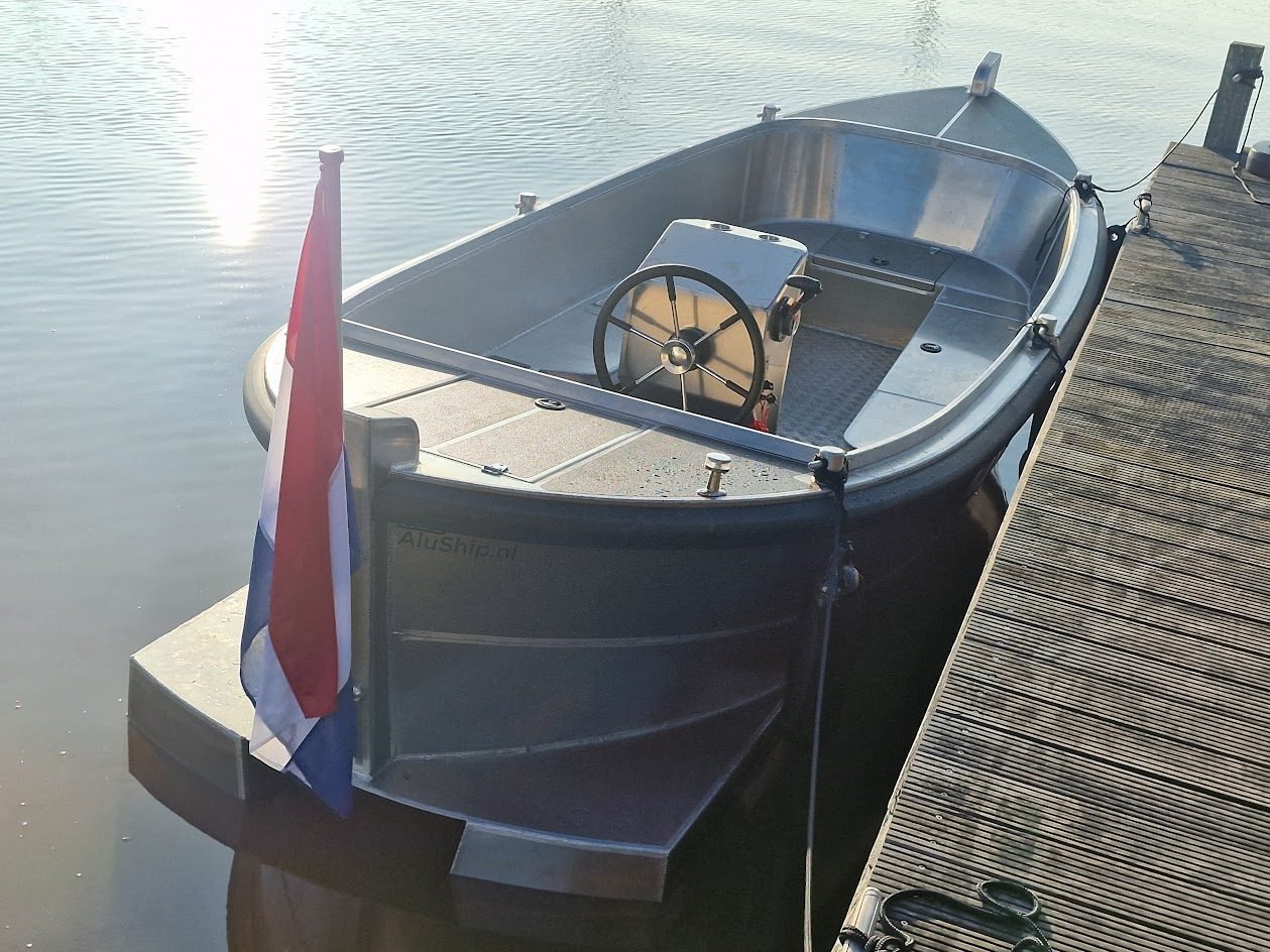 Varen met een AluShip Sloep 600